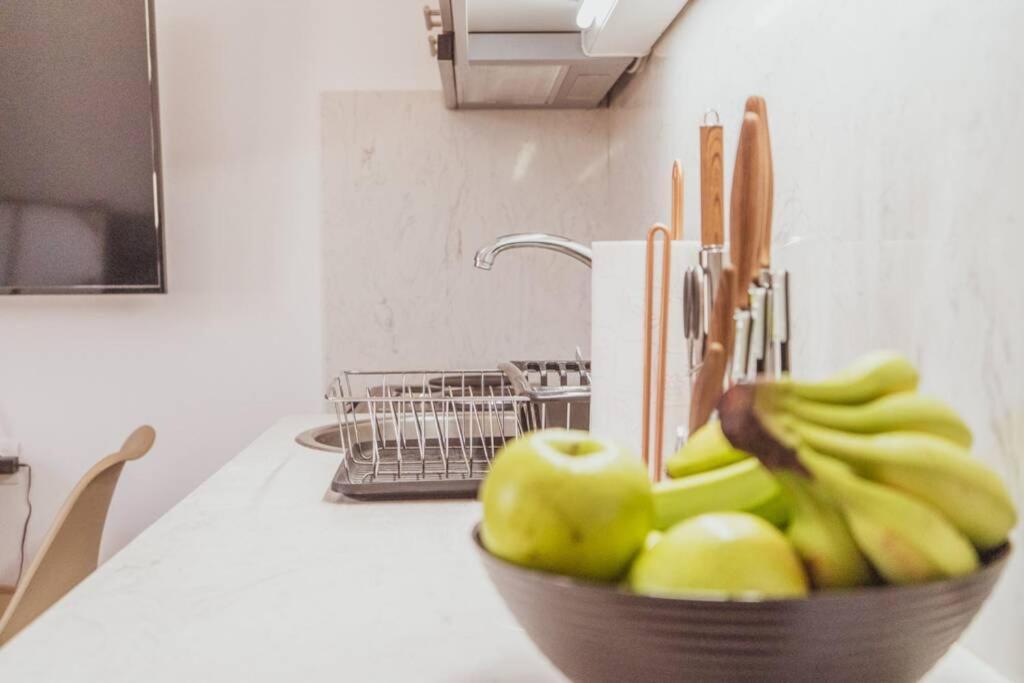 Sunny Downtown Appartment A/C Wifi C1 Heraklion  ภายนอก รูปภาพ